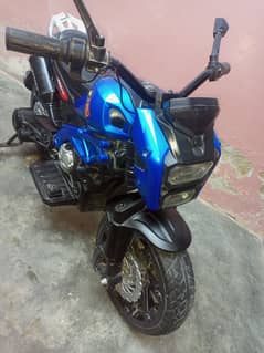 charging bike exciletar race rabar tair sound system condition clean