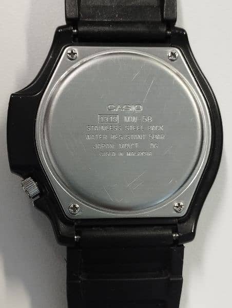 Casio Vintage wrist watch 0332-0521233 4
