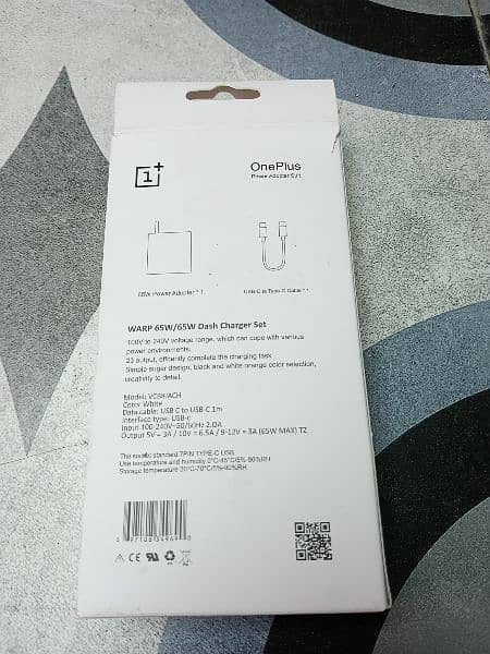 Oneplus Charger 3 Weeks Use Only 5