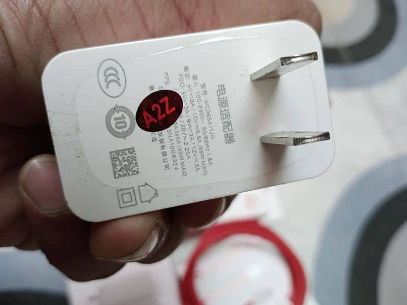 Oneplus Charger 3 Weeks Use Only 6