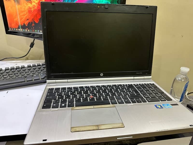 HP Elitebook 8570p core i7 3rd Generation 4