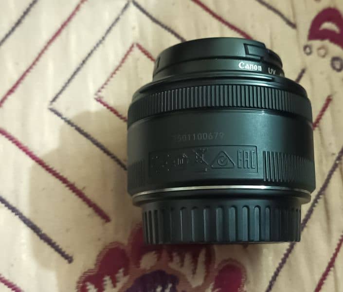 Canon 50mm 1.8 Stm in Mint Condition 3