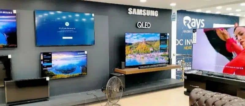 Great offer 55 smart wi-fi Samsung led tv 03044319412  hurry up 1