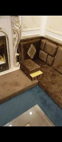 majlis sofa/Arabic Majlis/Arbi Sofa/ running foot 03044333349 4