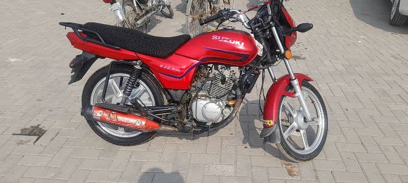 suzuki 110 for sell in lush condition 0