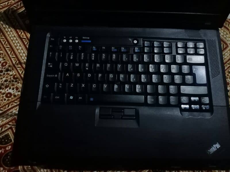 Lenovo ThinkPad R61i 3