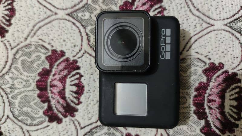 Go pro hero 7 black. 0