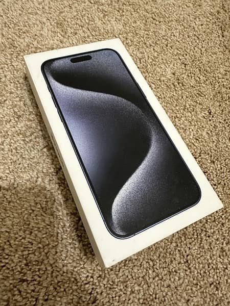 iPhone 15 Pro Max - 256 GB - PTA APPROVED - Brand New Condition 4
