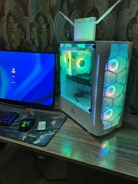 Core i5 8th gen Gaming Pc All White Build 1