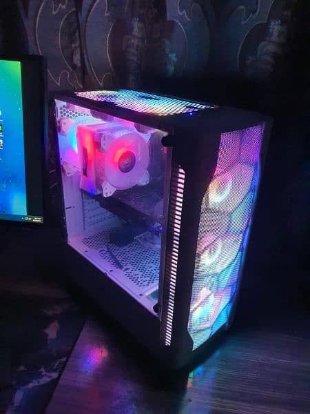 Core i5 8th gen Gaming Pc All White Build 3