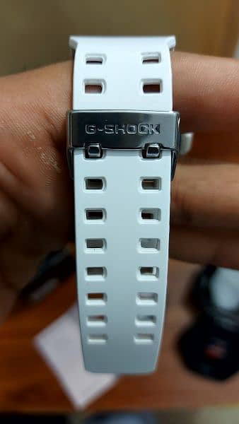 Casio G-Shock Wrist Watch - White 3