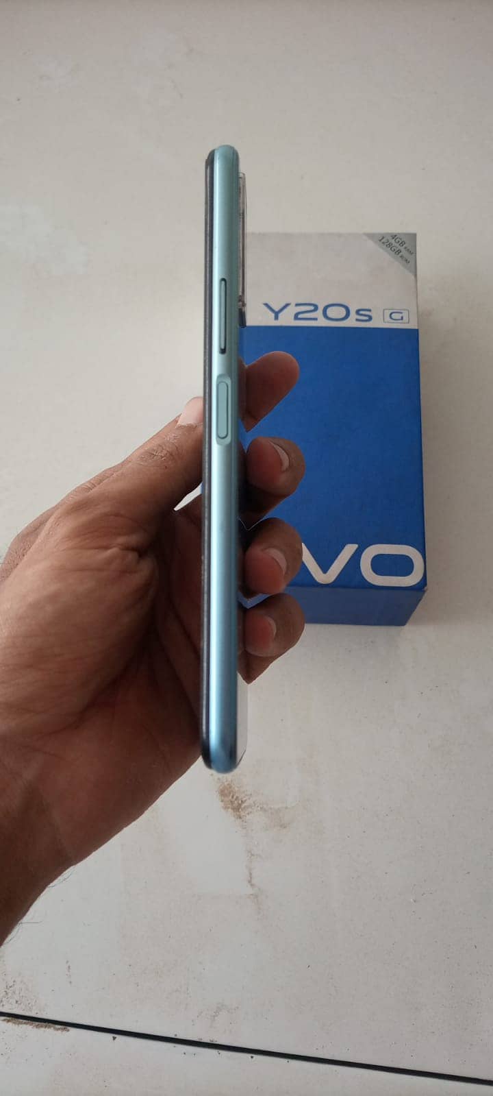 Vivo y20s (G) 4 128 4