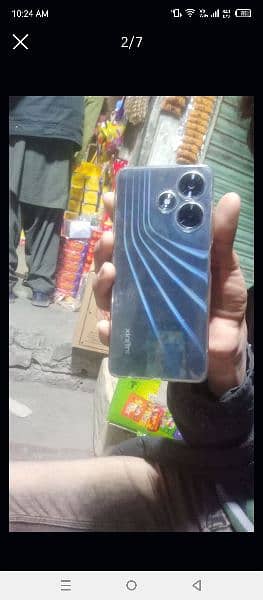 infinix Hot 30 for sale 1 weak use 10/10 condition 1