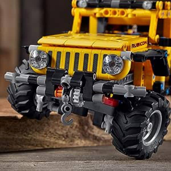 LEGO Technic Jeep Wrangler 4x4 Toy Car 42122 Model Building Kit 4