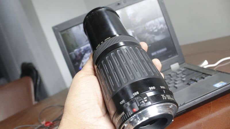 Canon 1200D with 18-55mm lans 75-300mm lans 2