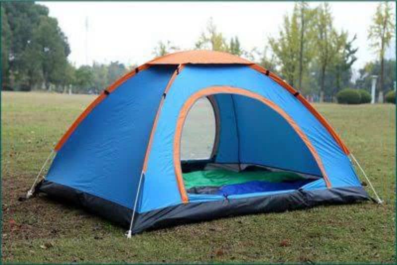 Tours Camping Tent & Sleeping Bag 03276622003 1