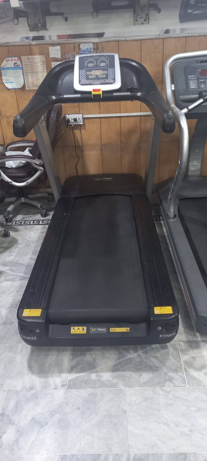 Treadmill American brand treadmill | Elliptical | dumbbells plate rod 9