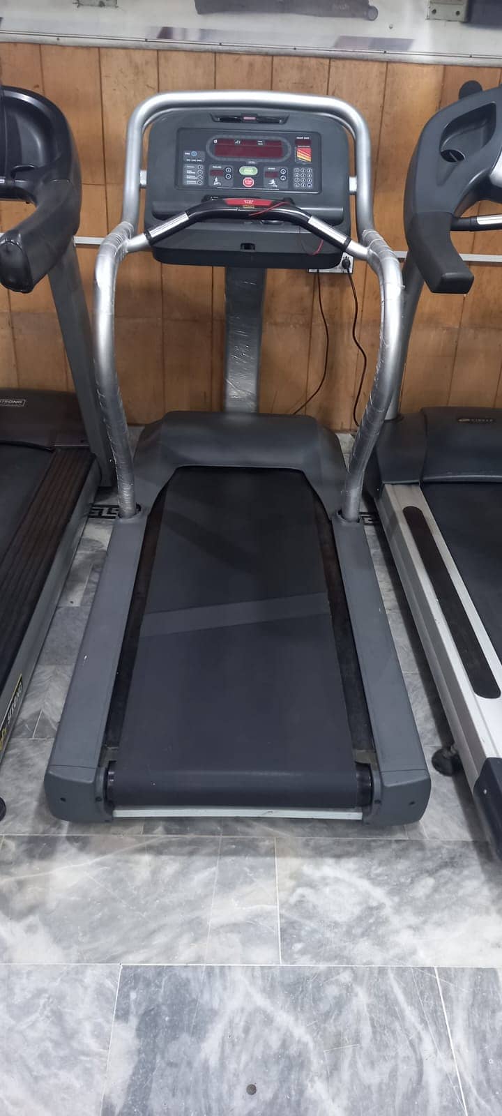 Treadmill American brand treadmill | Elliptical | dumbbells plate rod 16