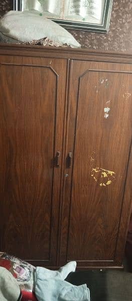 wood almari cabinet wardrobe 0