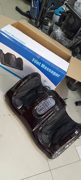 Foot Massager Machine 03074776470 3