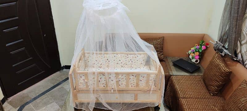Baby Wooden Bed/Baby Crib 2