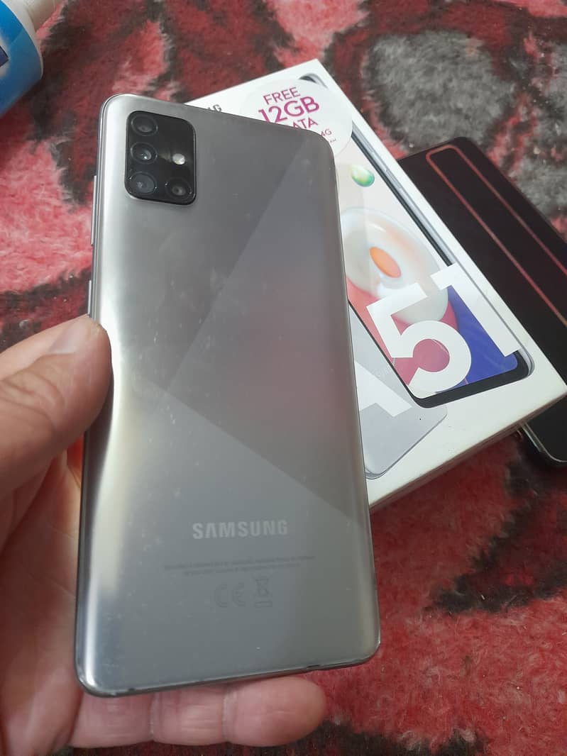 Samsung  Galaxy A51 6/128 1