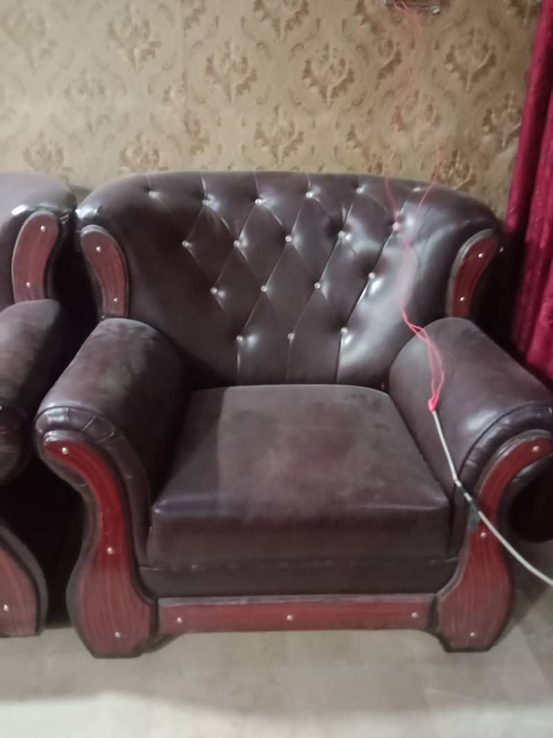 Original Leather home used sofa 0