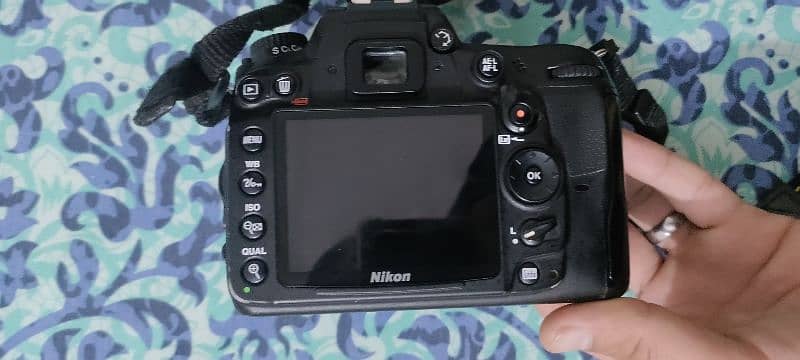 Nikon D7000 good condition same like new 6