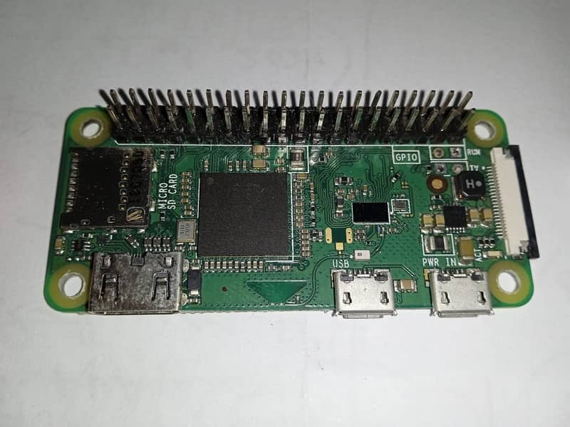 Raspberry Pi Zero W V1.1 0