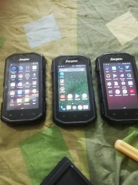 2 rugged mobiles 12