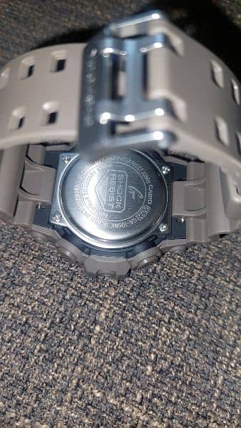 Casio G Shock. GA-700 0