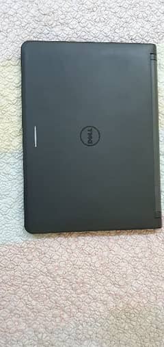 laptop  1 TB storage 8gb ram