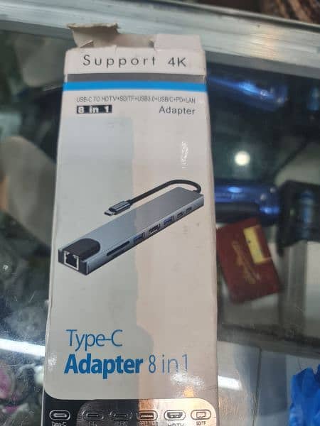 USB C Hub (8 in 1 Multifunction Adapter for MacBook & Window 2