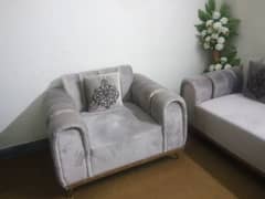 7 setter sofa king size extra large good condition 0