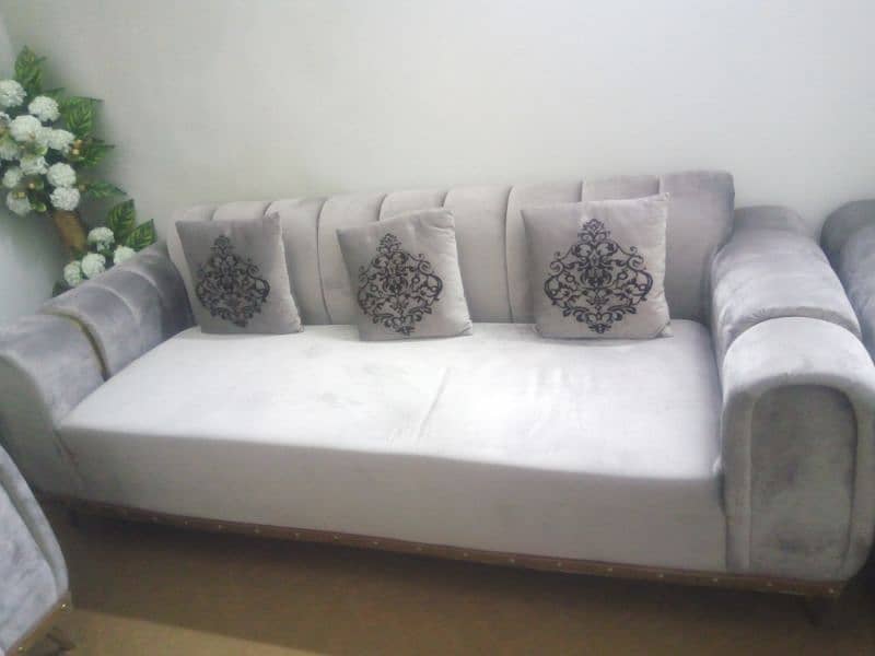 7 setter sofa king size extra large good condition 2