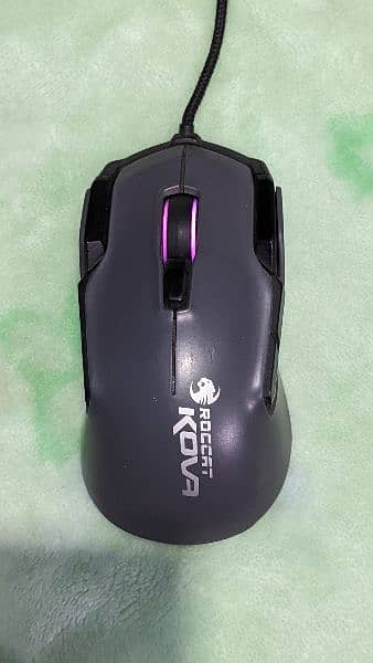 Roccat – Kova Pure Performance Gaming Mouse 1