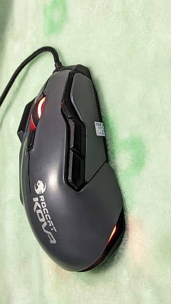 Roccat – Kova Pure Performance Gaming Mouse 7