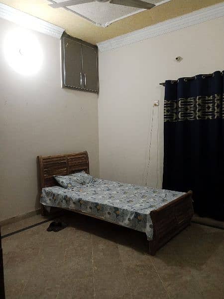 beautiful furnished ac room available on rent for jobian male 2