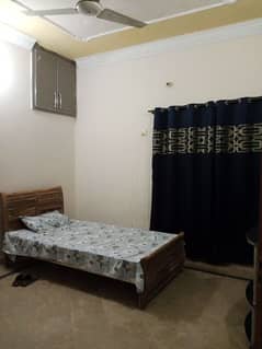 beautiful furnished ac room available on rent for jobian male