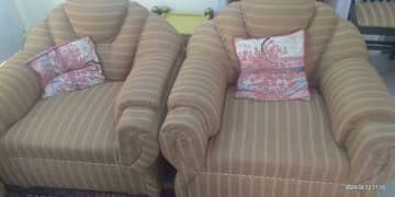 Sofa Set 3 Seater / 1 seater  / 1 Seater
