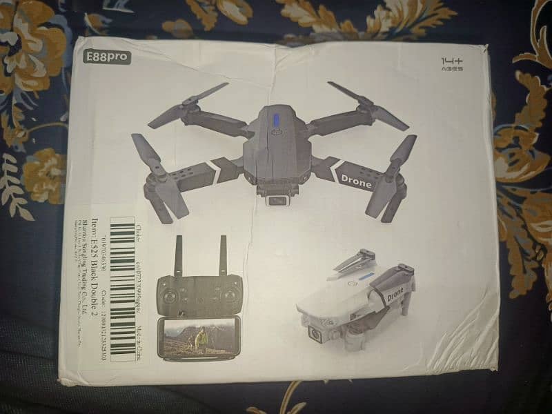 Drone Helicopter E88pro brand new 0