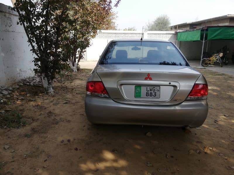 Mitsubishi lancer 1.6 glx Sunroof CVT 6