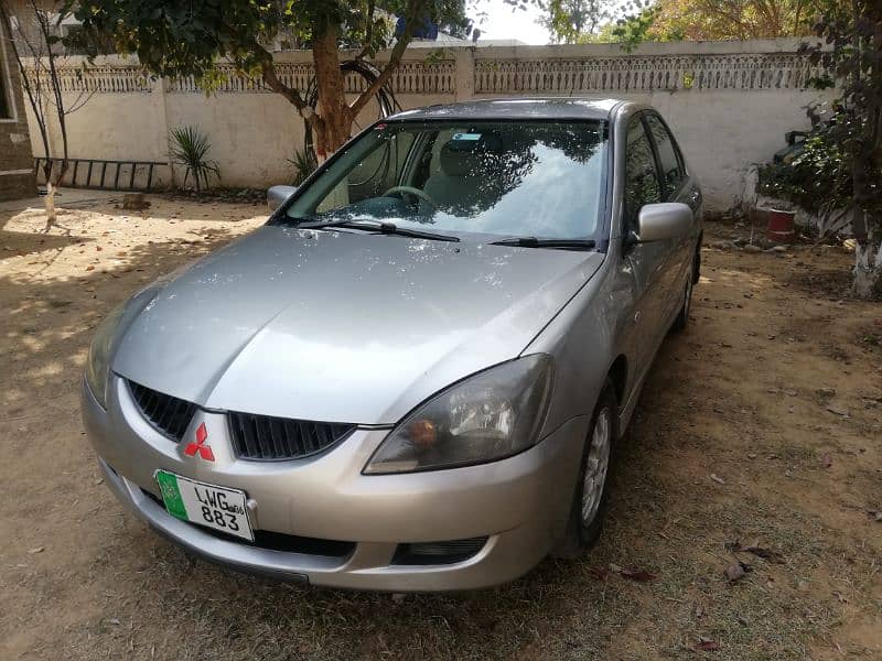 Mitsubishi lancer 1.6 glx Sunroof CVT 9