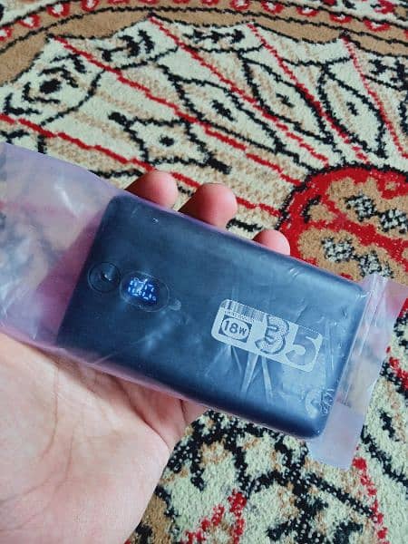 Powerology Powerbank 3.0 35W PD Input/Output Branded 7