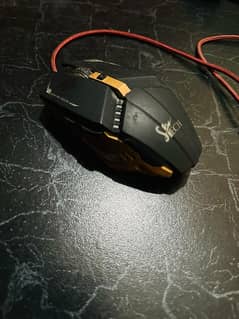 Mouse: S. Tech x 30 Gaming Mouse,