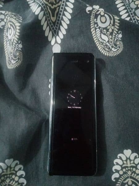 samsung fold 12/512 urgent sale 4