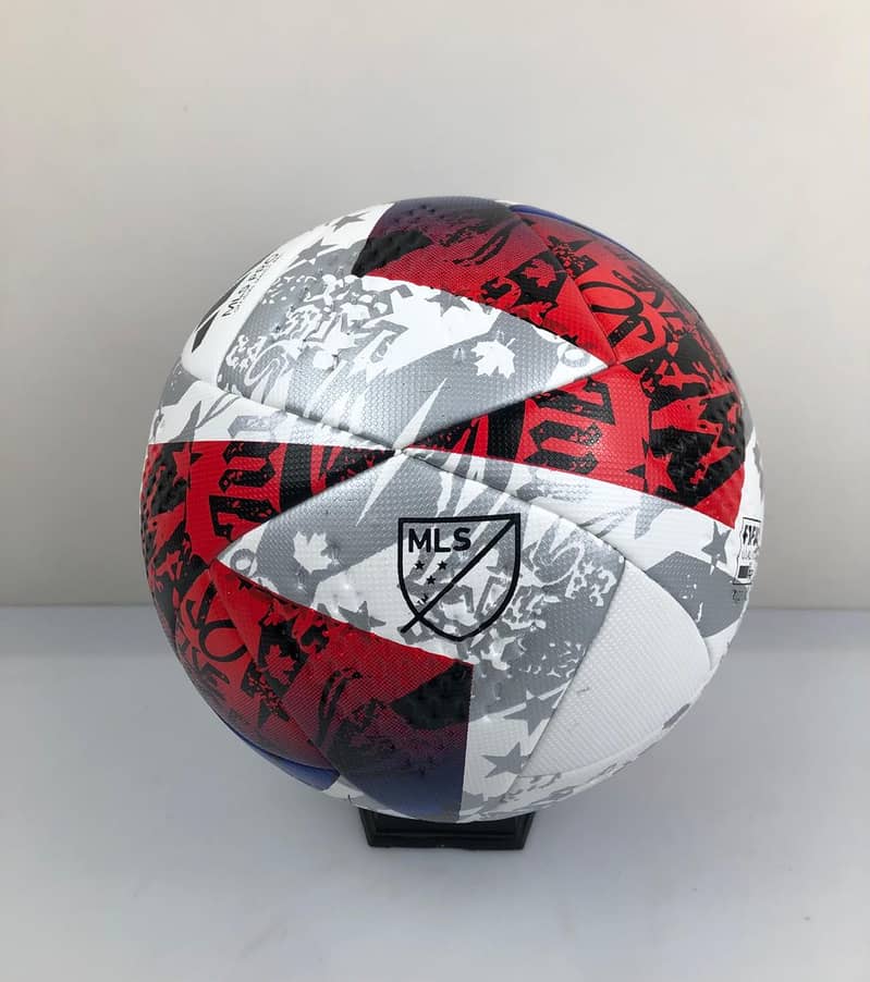 Foot ball MLS Pro Official Match Ball Size 5 0