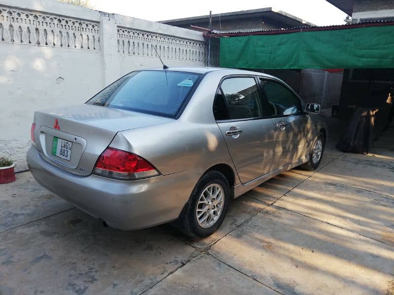 Mitsubishi lancer 1.6 glx Sunroof CVT 14