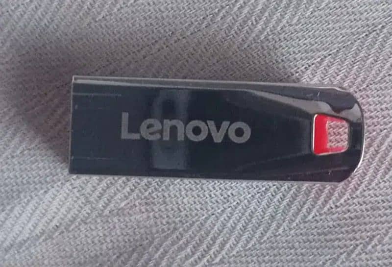 Lenovo 2 TB USB For sale. 0