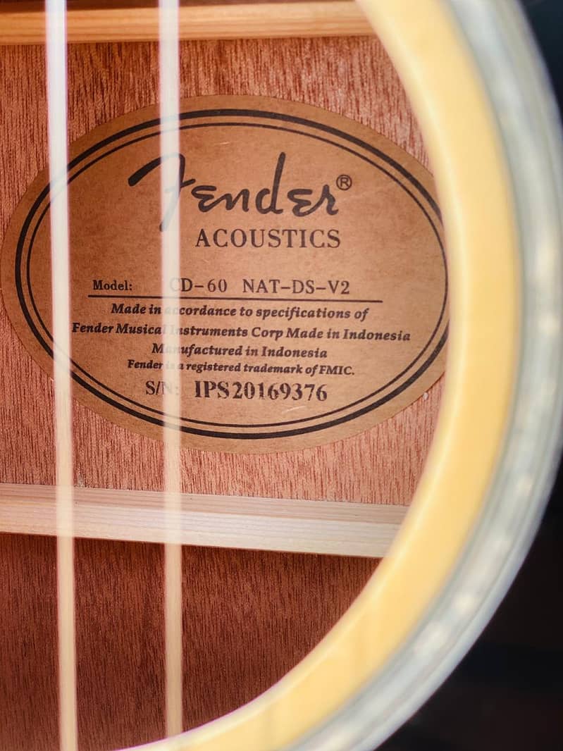 Fender CD-60 v2 Original Indonesia Guitar box packed 2
